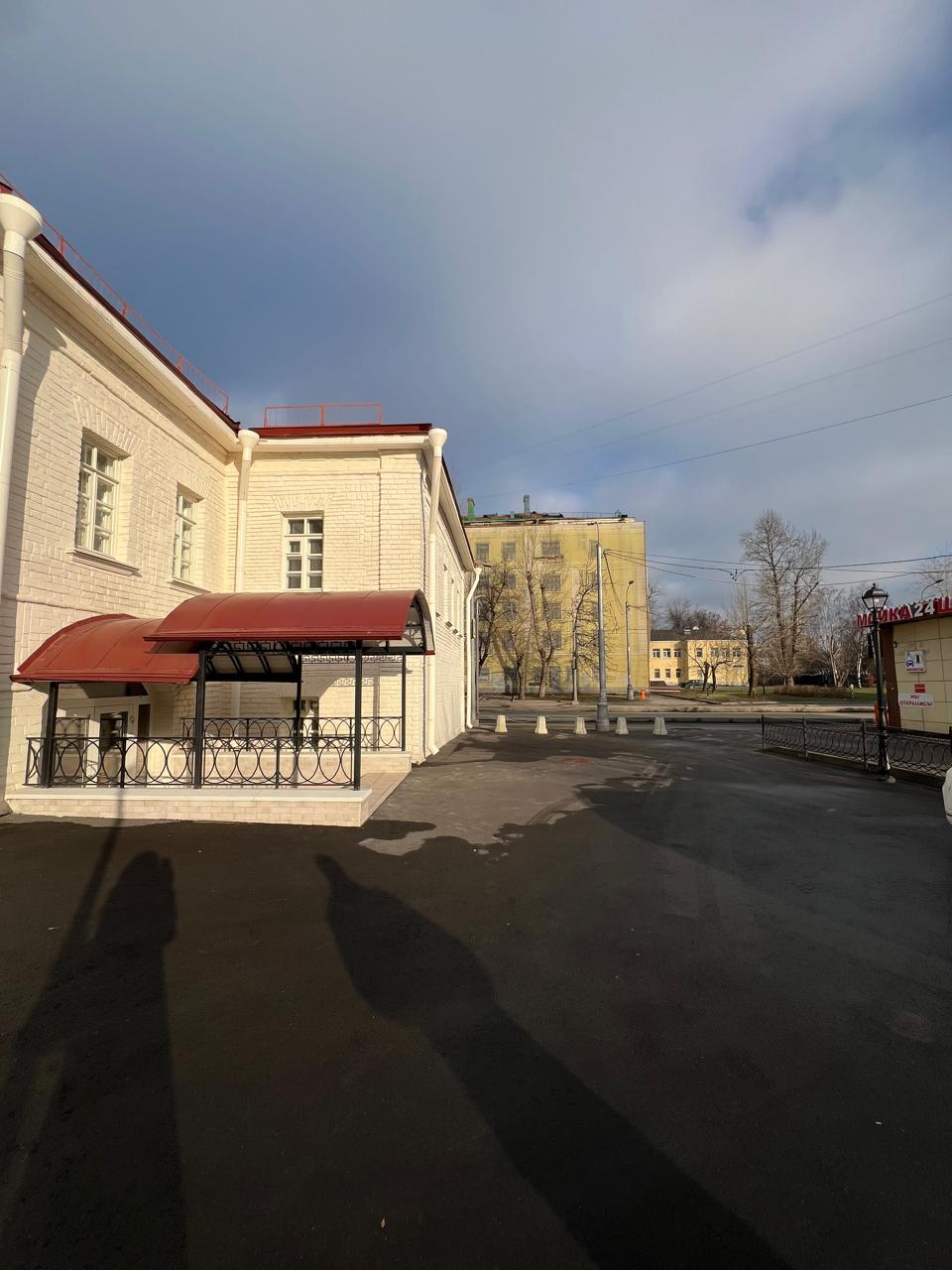 фасад дома, здание по адресу г Москва, ул Кожевническая, д 22 